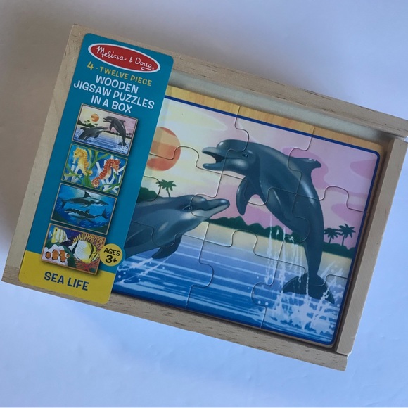 NWT Melissa & Doug bundle of wood animal magnets and wood puzzle box, cognitive - Picture 10 of 11